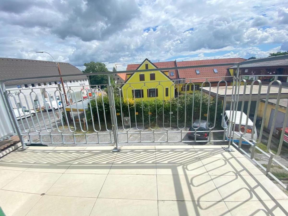 Graz Ferienwohnung エクステリア 写真