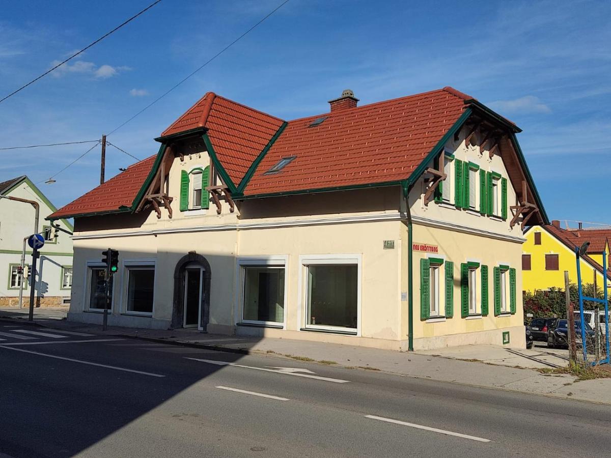 Graz Ferienwohnung エクステリア 写真