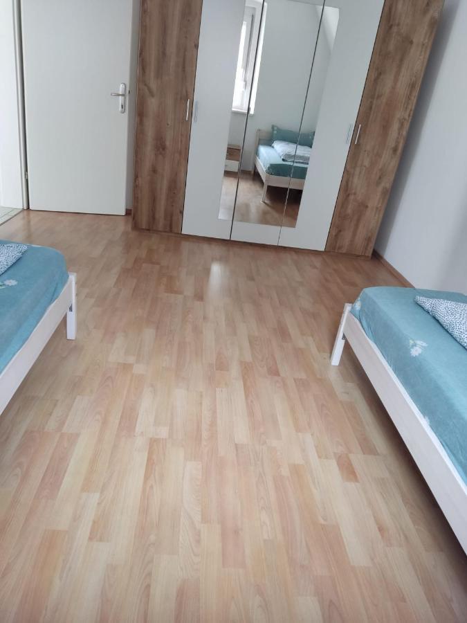 Graz Ferienwohnung エクステリア 写真